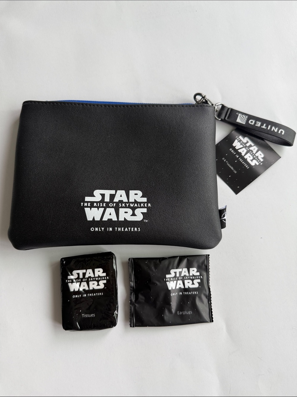United Airlines Star Wars Travel bag